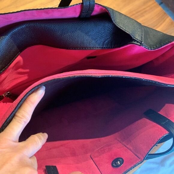 Betsey Johnson Black Tote with Pink Interior - Picture 5 of 14